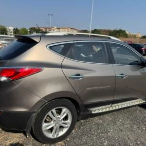 Hyundai iX35 2013, automatique 5600.000 francs